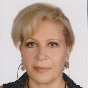 Meet your Posher, Amira